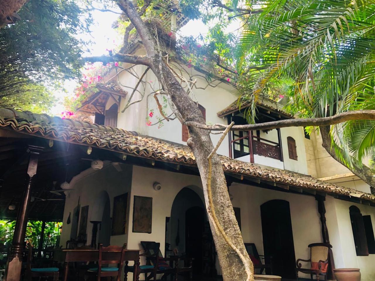 The Dream House Hotel Unawatuna Exterior photo