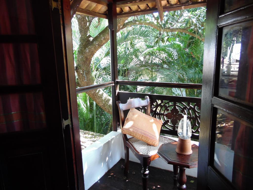 The Dream House Hotel Unawatuna Exterior photo