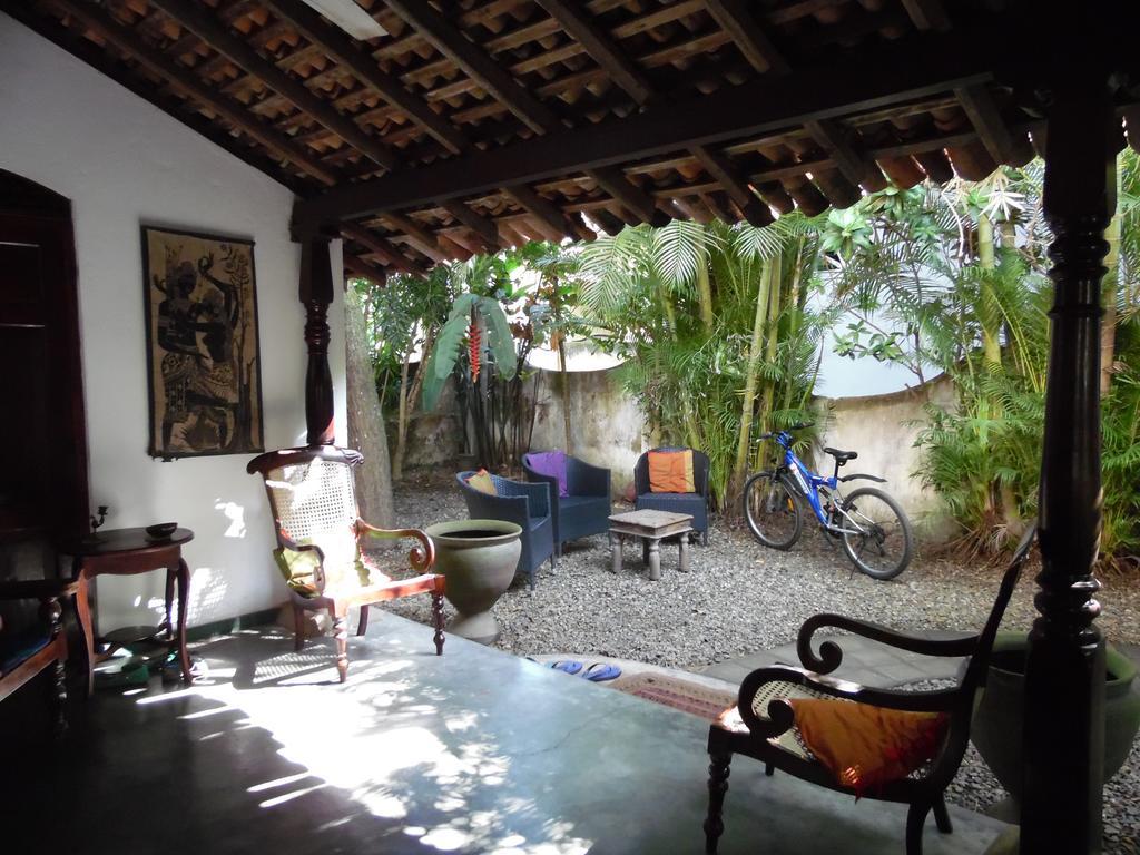The Dream House Hotel Unawatuna Exterior photo